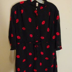 NWOT Long-Sleeved Dress with Lip Appliques
